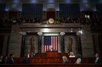 Rei Charles III diz que Otan esteve presente em momentos de necessidade