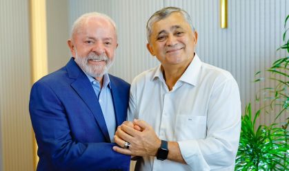 O presidente Lula (PT) e o líder do governo na Câmara dos Deputados, José Guimarães (PT-CE)
