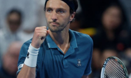 Arthur Rinderknech enfrentará João Fonseca em Monte Carlo