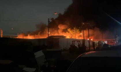 INCÊNDIO BARRACÃO RECICLÁVEL