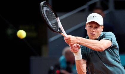 Jannik Sinner durante partida no Madrid Open