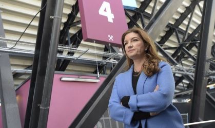 West Ham anuncia saída de Karren Brady após longa gestão
