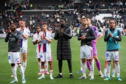 Lyon empatou sem gols com o Angers