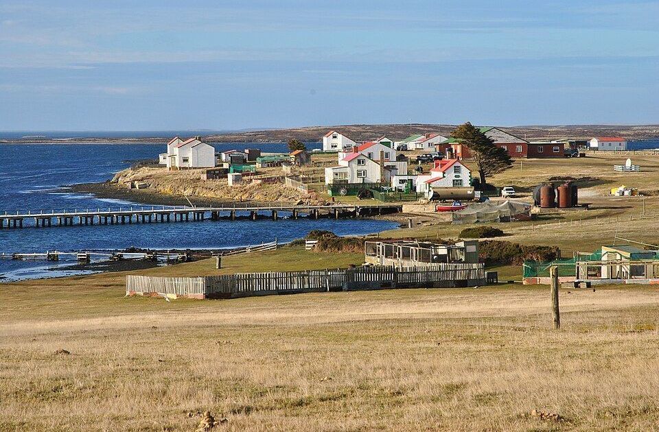Reino Unido diz que tem soberania das Ilhas Malvinas após email dos EUA