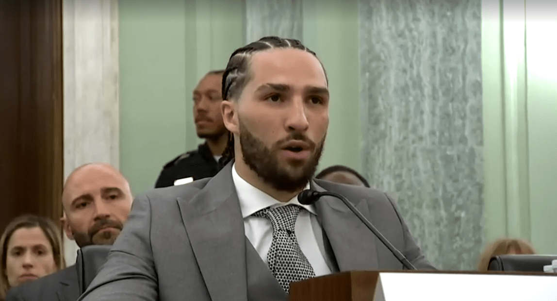 Neto de Muhammad Ali critica reforma no boxe dos EUA