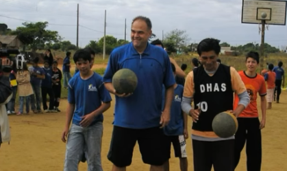 Projeto impulsionado por Oscar Schmidt vence título