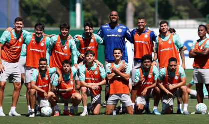 Atletas do Palmeiras durante treinamento
