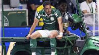 Vitor Roque vai passar por cirurgia após lesão no tornozelo esquerdo