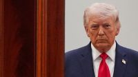 Trump diz que militares dos EUA permanecerão no Irã até alcançar acordo