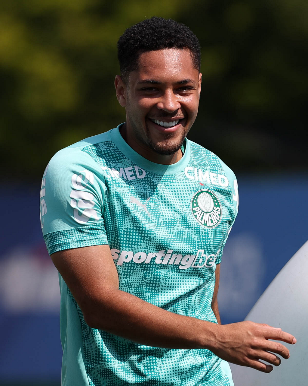 O jogador Vitor Roque, da SE Palmeiras, durante treinamento, na Academia de Futebol. • Foto: Cesar Greco/Palmeiras/by Canon