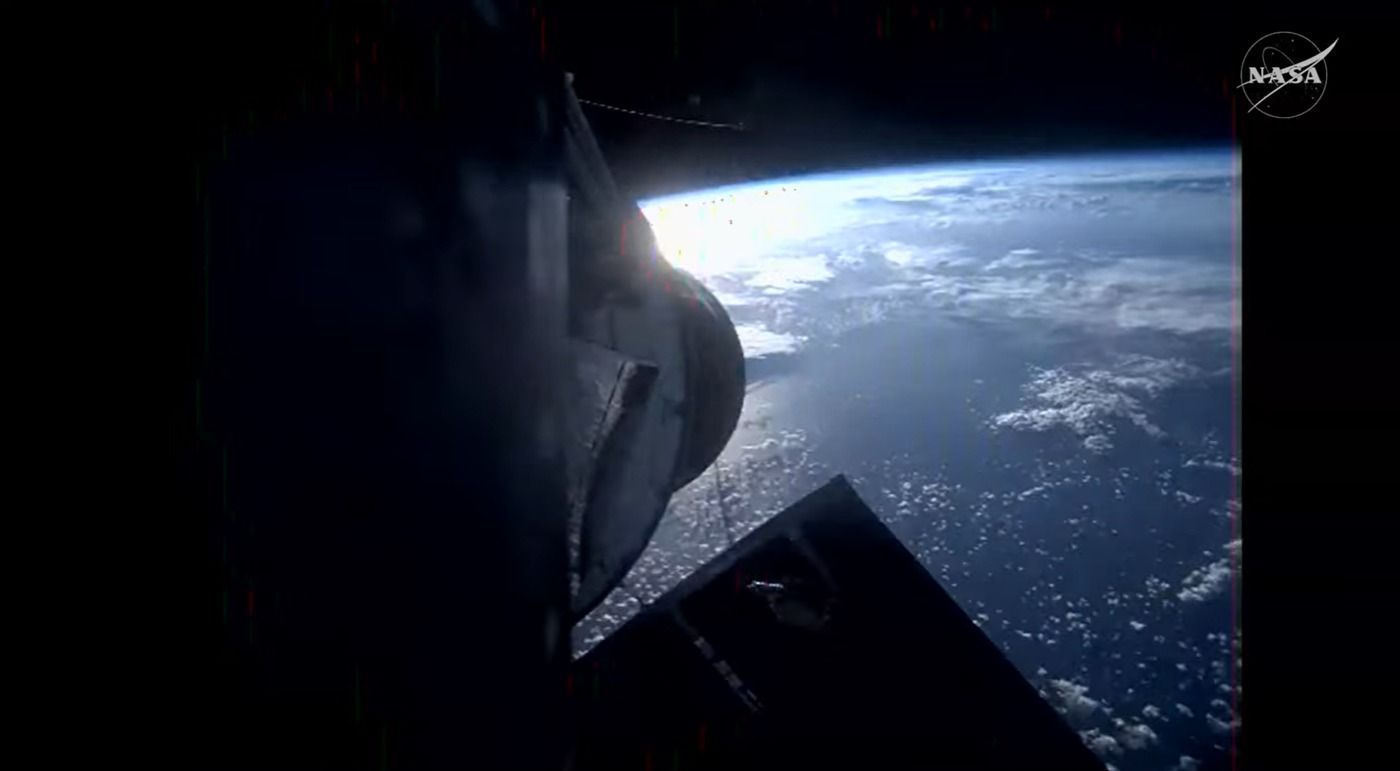 Artemis II no espaço