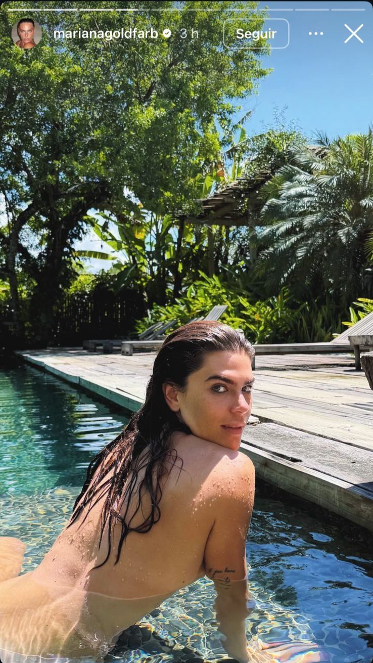 Modelo compartilhou clique no Instagram • Mariana Goldfarb / Instagram