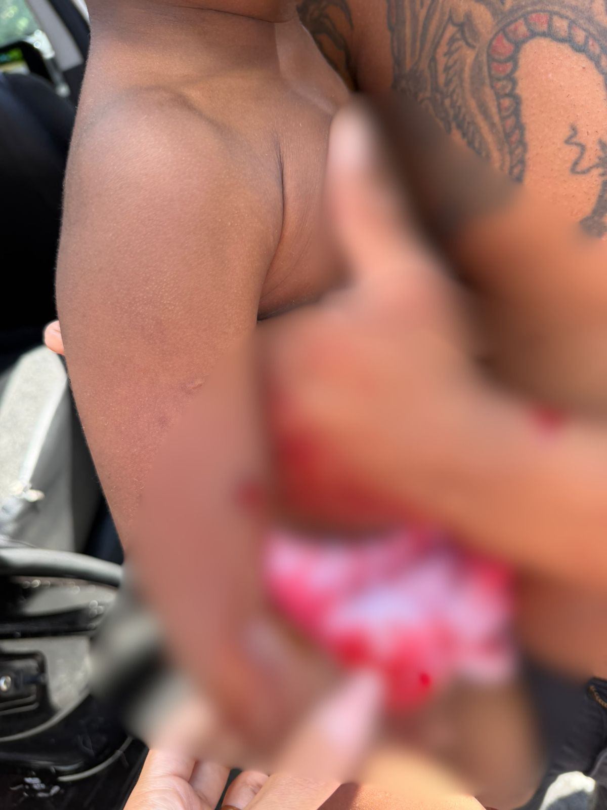 Menino é baleado por policial militar durante operação em Belo Horizonte (MG) • Arquivo Pessoal