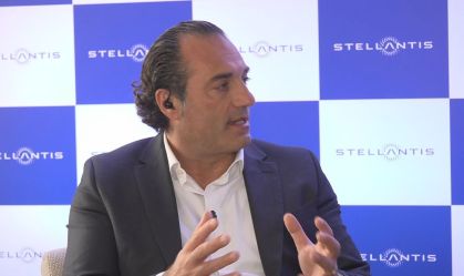Antonio Filosa, CEO da Stellantis, cita ociosidade de produção chinesa como um dos principais fatores preocupantes na competitividade