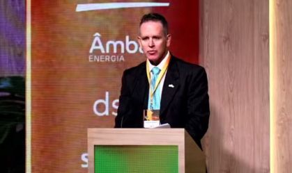 Cônsul dos Estados Unidos, Ryan Rowlands, em evento da Latam Energy Week, no Rio de Janeiro