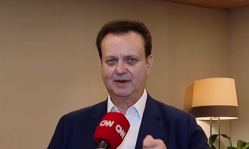 Caiado mantém perfil moderado e chegará ao 2º turno, avalia Kassab