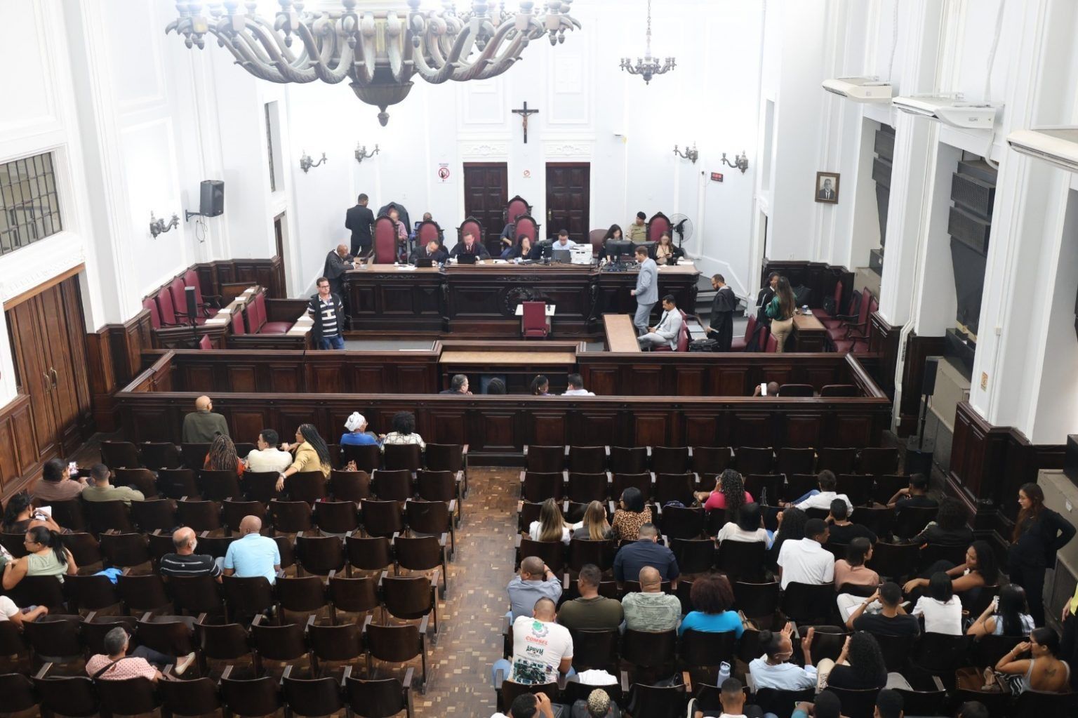 Dois acusados pelo assassinato da líder quilombola Maria Bernadete Pacífico foram condenados em júri popular realizado no Fórum Ruy Barbosa, em Salvador