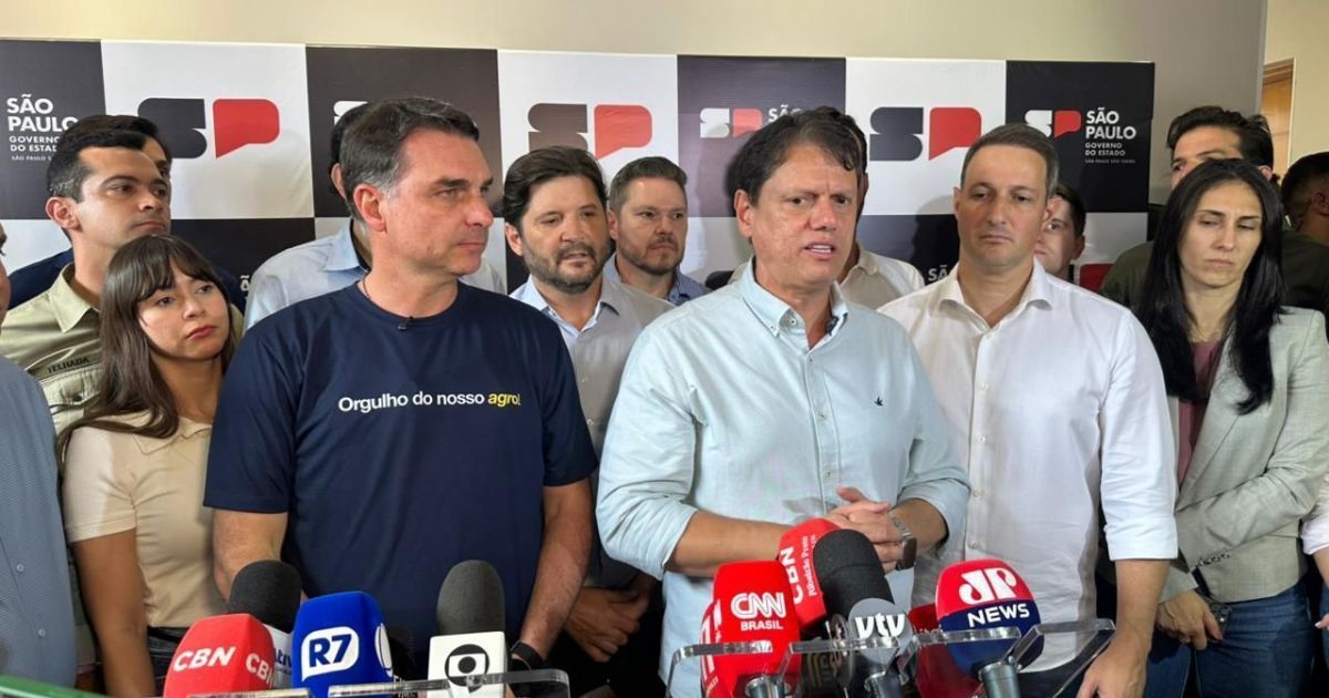 Flávio reforça papel de Eduardo na composição da chapa ao Senado em SP