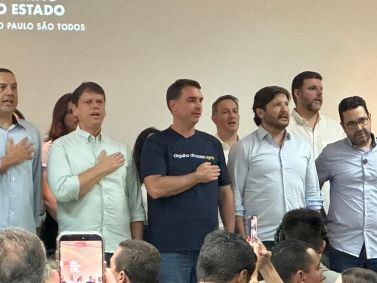 Flávio Bolsonaro e Tarcísio