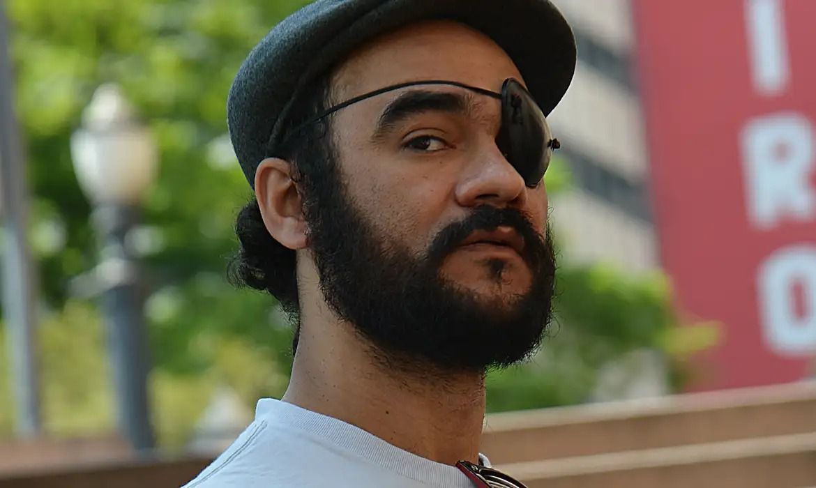 Carlos Adão: morre artista que espalhou o nome pelos muros do Brasil