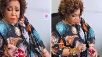 Alcione recusa pitaya e vídeo viraliza: "Eu não como flor"