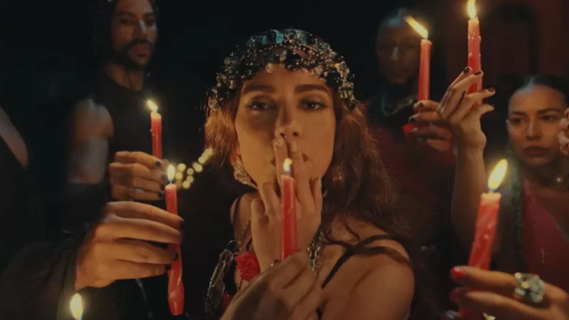 anitta-fumo