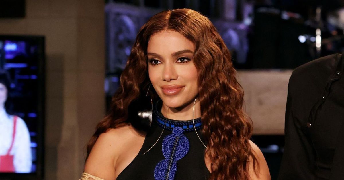 Anitta leva moda amazônica ao palco mais famoso dos EUA