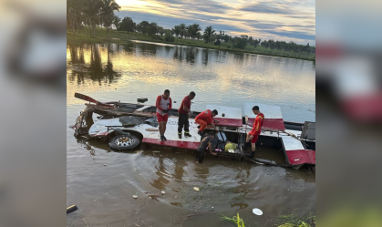 O resgate contou com a participação do Corpo de Bombeiros, do Serviço de Atendimento Móvel de Urgência (SAMU) e do Centro Tático Aéreo (CTA)