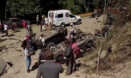 Ataque com explosivos deixa 13 mortos na Colômbia