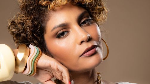 Em abril, a atriz Bárbara Reis compartilhou o diagnóstico de lipedema