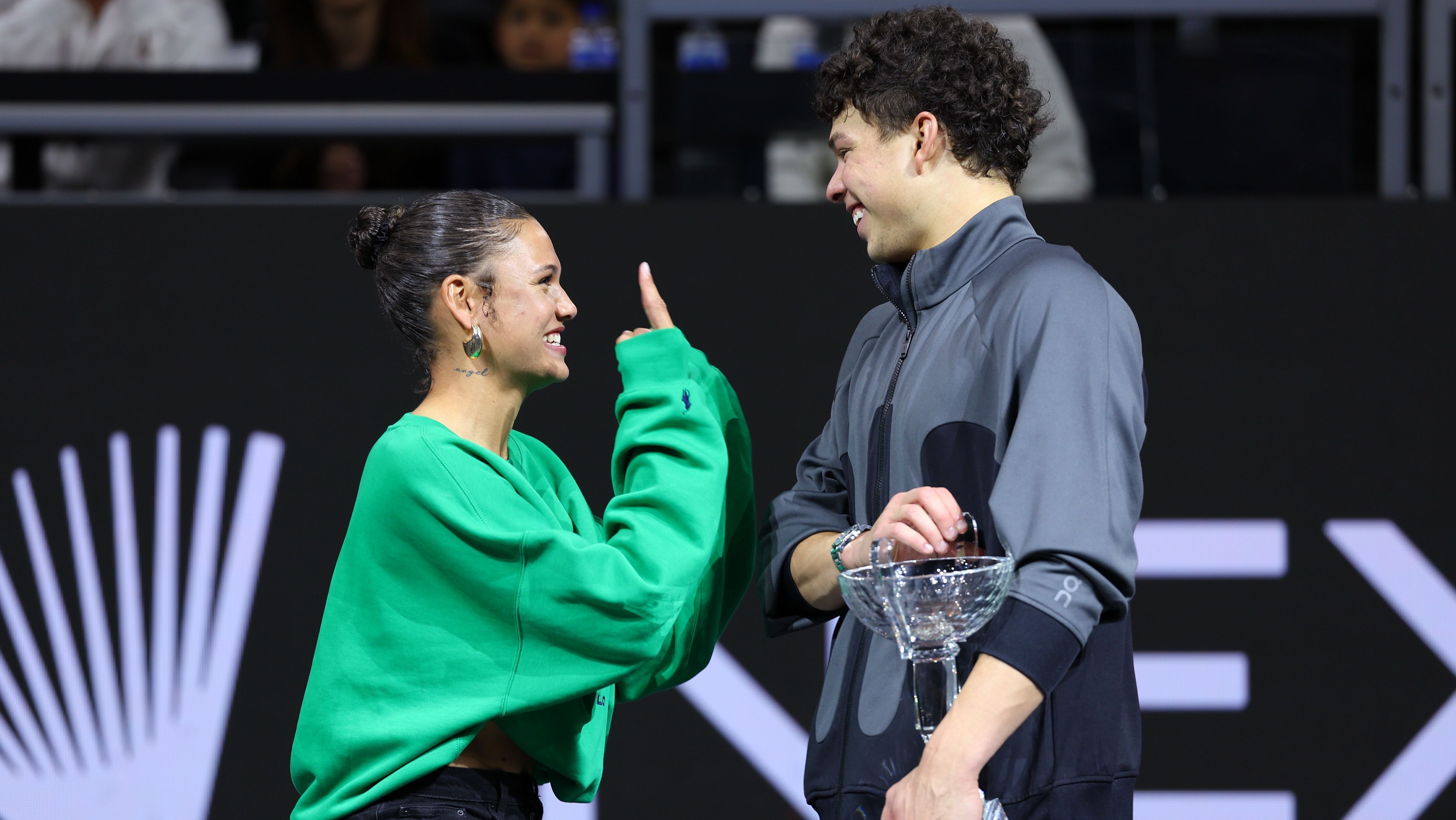 Trinity Rodman e Ben Shelton celebram após o título do tenista no Dallas Open 2026