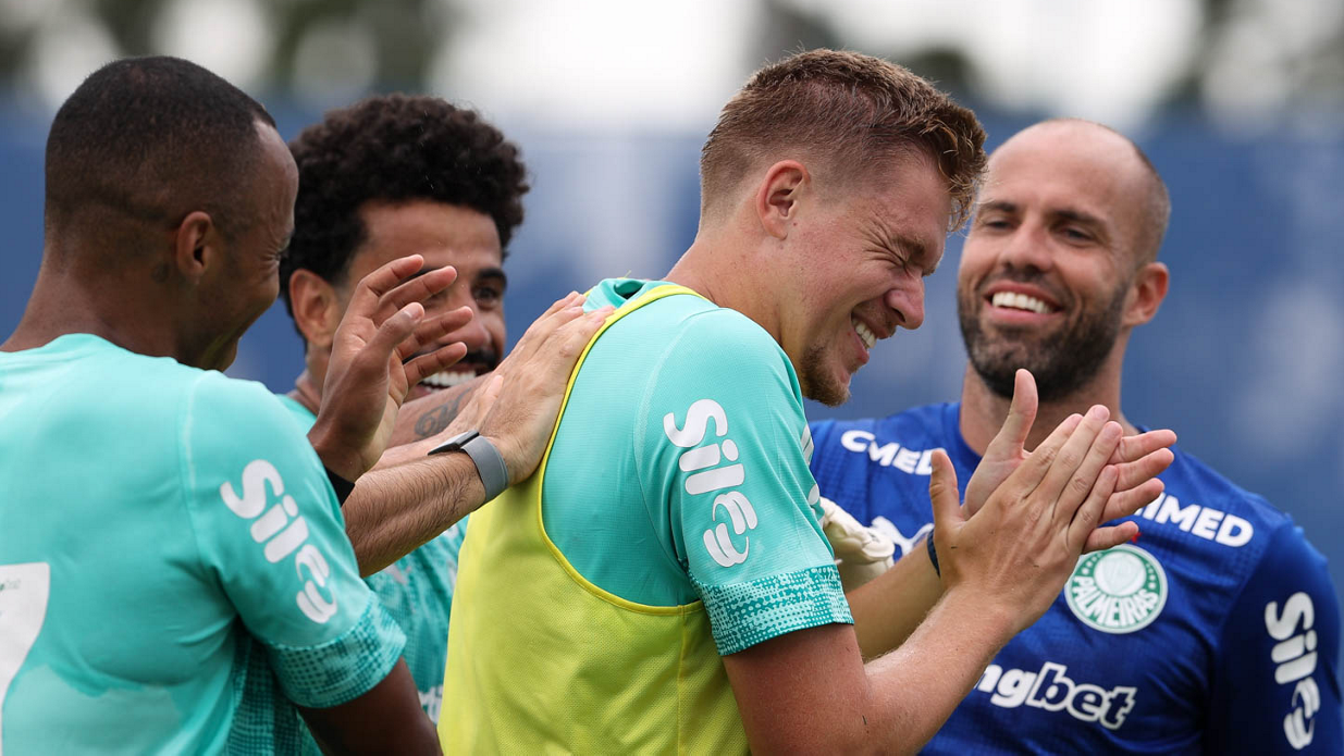 Bruno Fuchs durante treino do Palmeiras