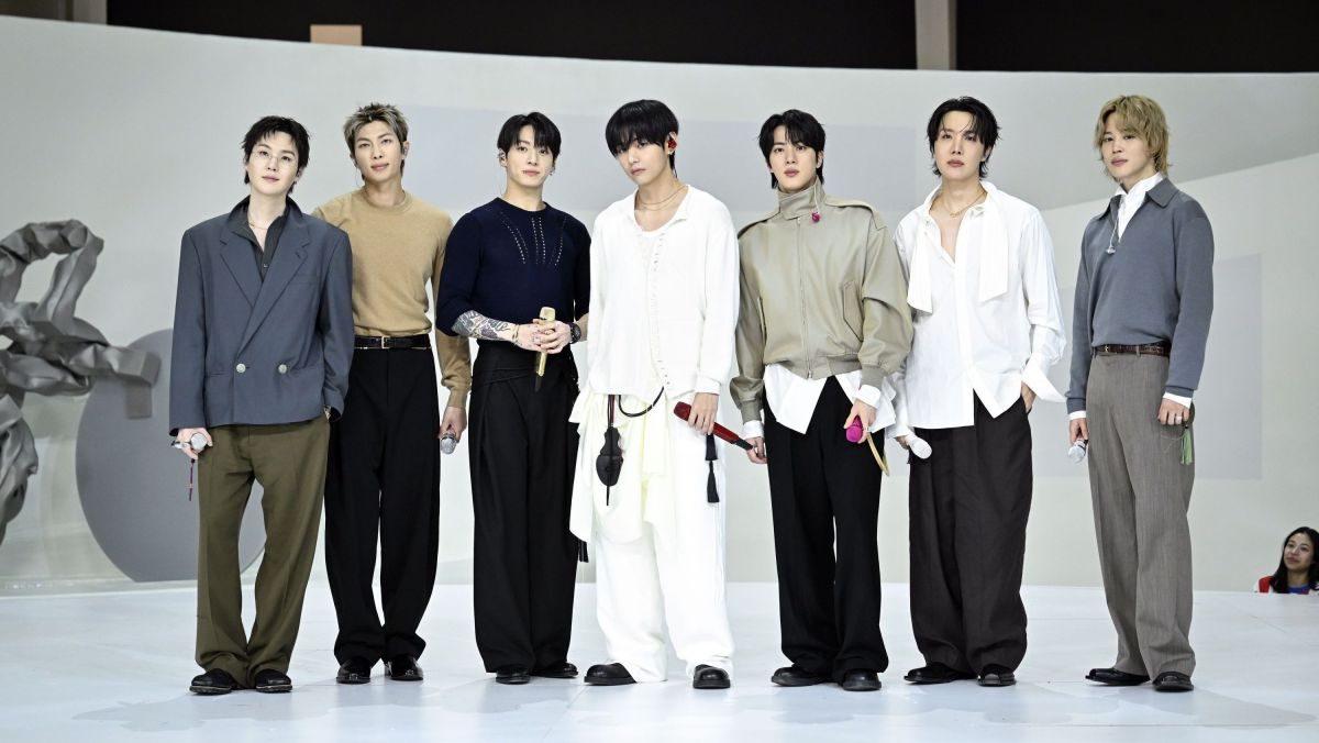 BTS faz venda relâmpago de ingressos para turnê em SP nesta quarta (7)