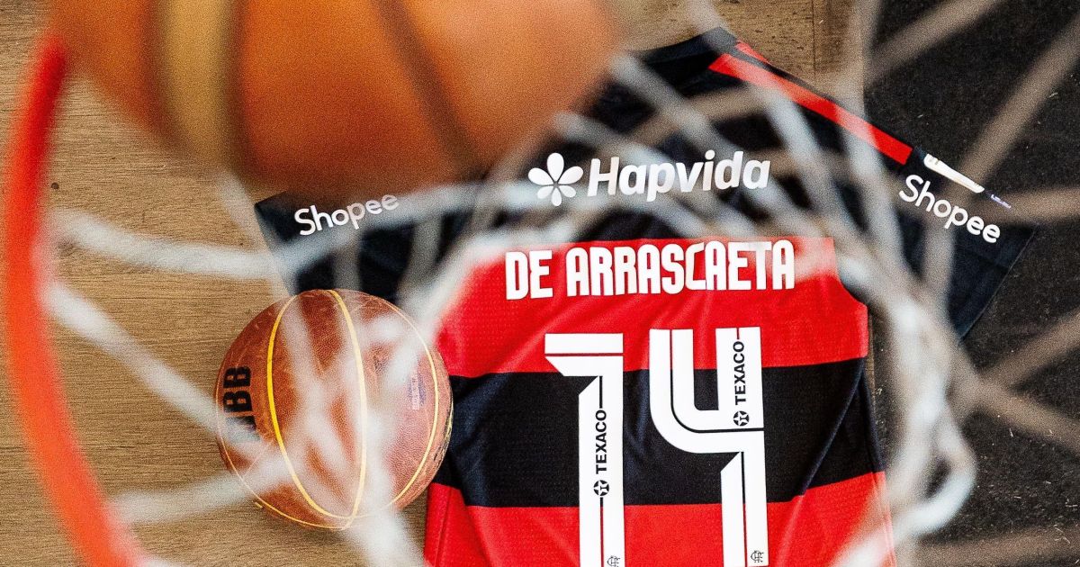 Flamengo aposenta camisa 14 do basquete em homenagem a Oscar Schmidt