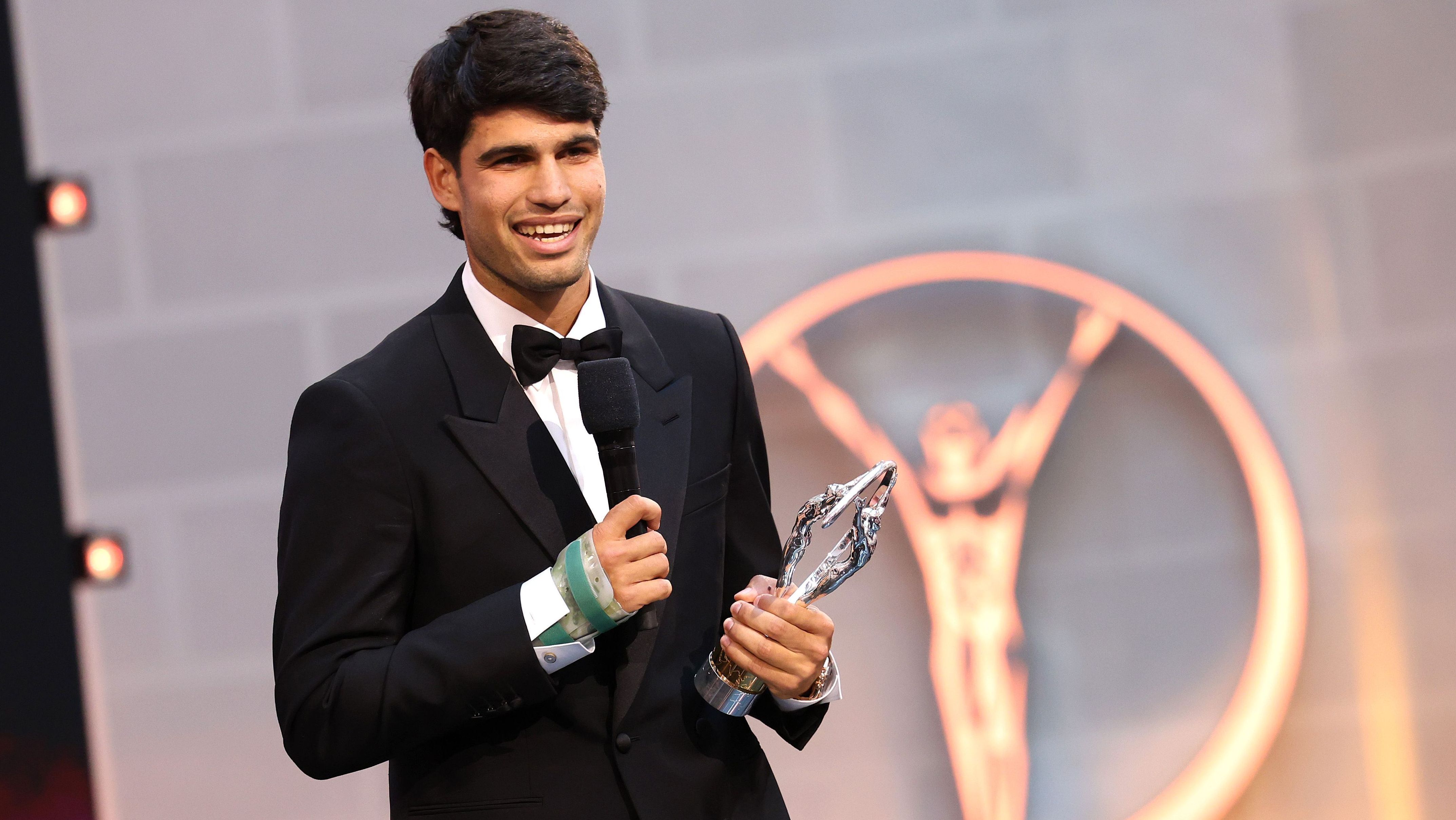 Carlos Alcaraz foi eleito o atleta masculino do ano pelo Prêmio Laureus