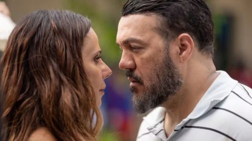Consuelo e Misael em "Três Graças"