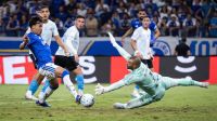 Cruzeiro visita "desesperado" Grêmio por recuperação no Brasileirão