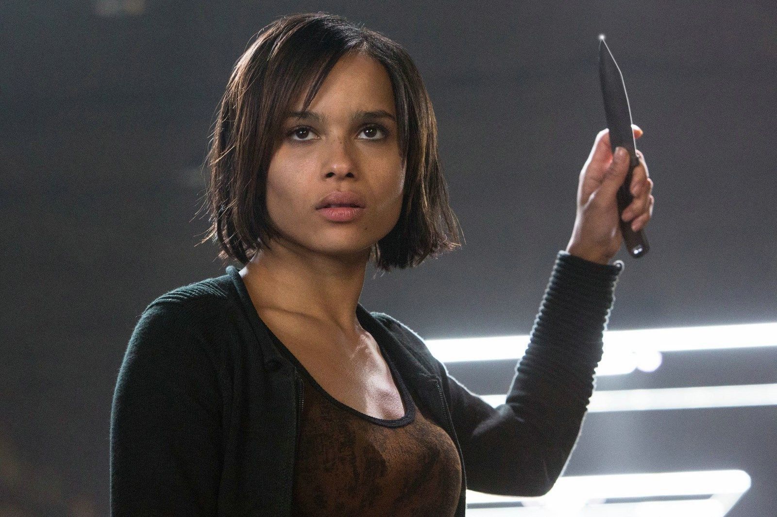 Zoë Kravitz no filme Divergente (2016) • Divulgação