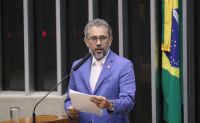 Datafolha: Elmano lidera rejeição entre candidatos ao governo do Ceará