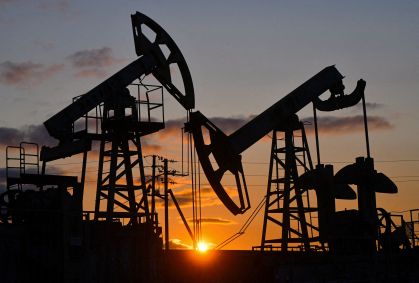 EUA voltam a suspender temporariamente sanções sobre petróleo russo