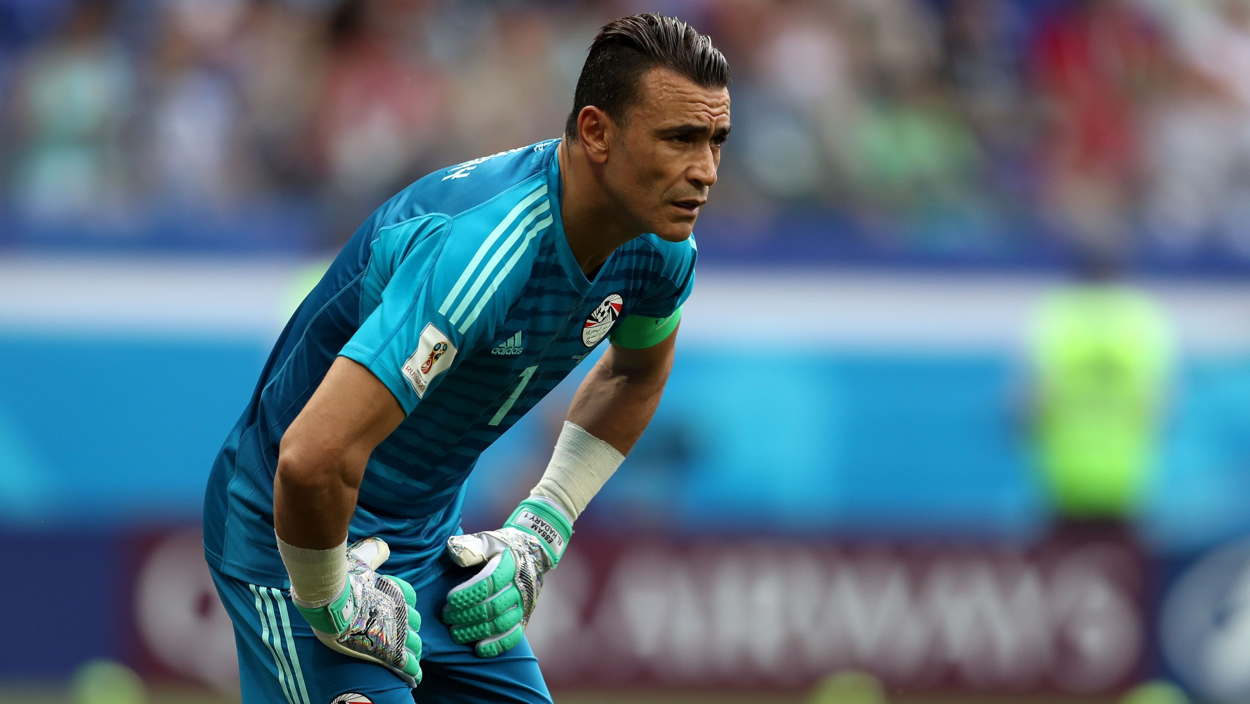 Essam El-Hadary no duelo entre Egito e Arábia Saudita, na Copa de 2018