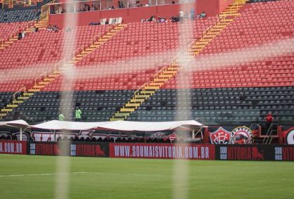 Vitória x Vasco: escalações e onde assistir ao Brasileirão