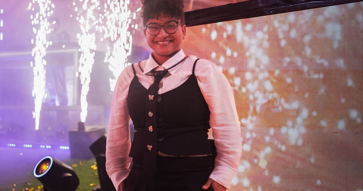 Ex-BBB Milena encerra vaquinha de celular e sugere doação