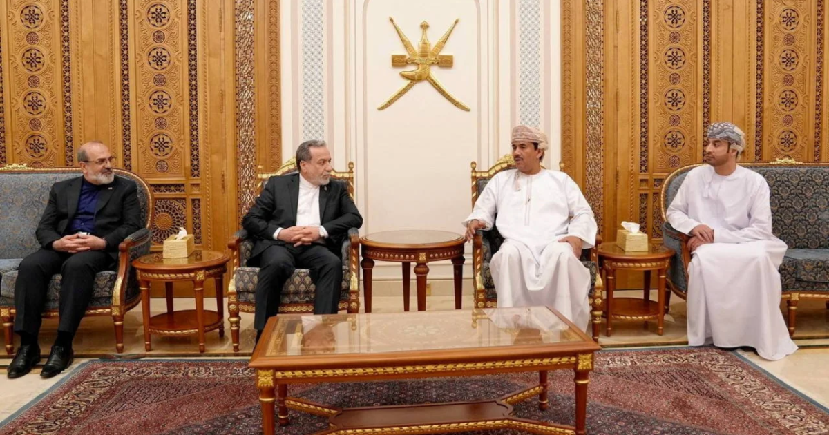 Irã apresenta proposta para reabrir Ormuz e encerrar a guerra, diz agência