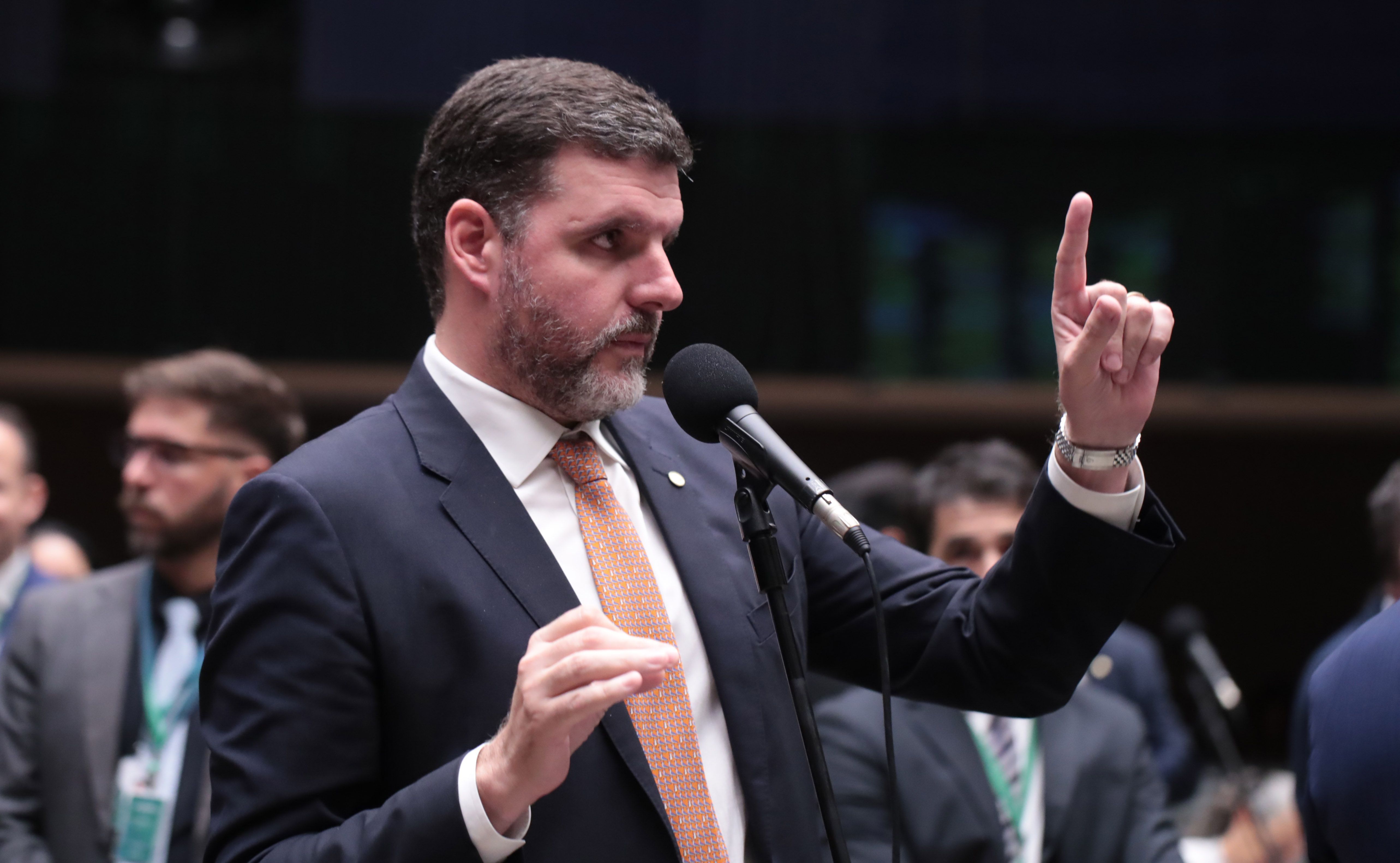 FPA se antecipa ao debate sobre abril vermelho