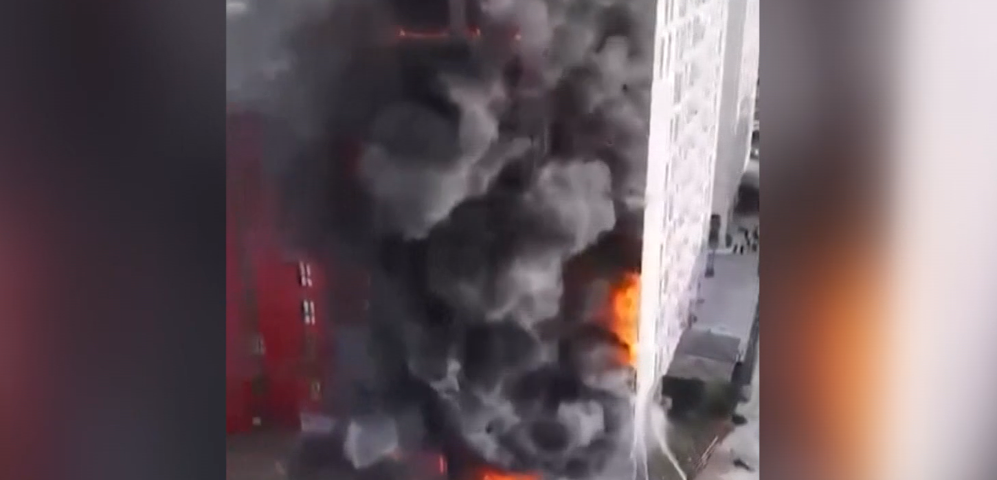 incendio-atinge-predio-na-albania