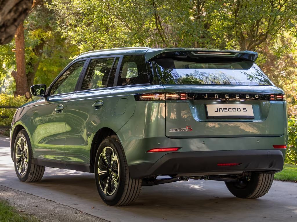 Jaecoo 5 HEV chega ao Brasil no segundo semestre