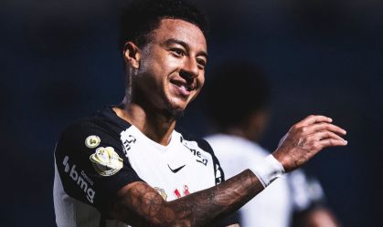 Jesse Lingard marcou o primeiro gol com a camisa do Corinthians