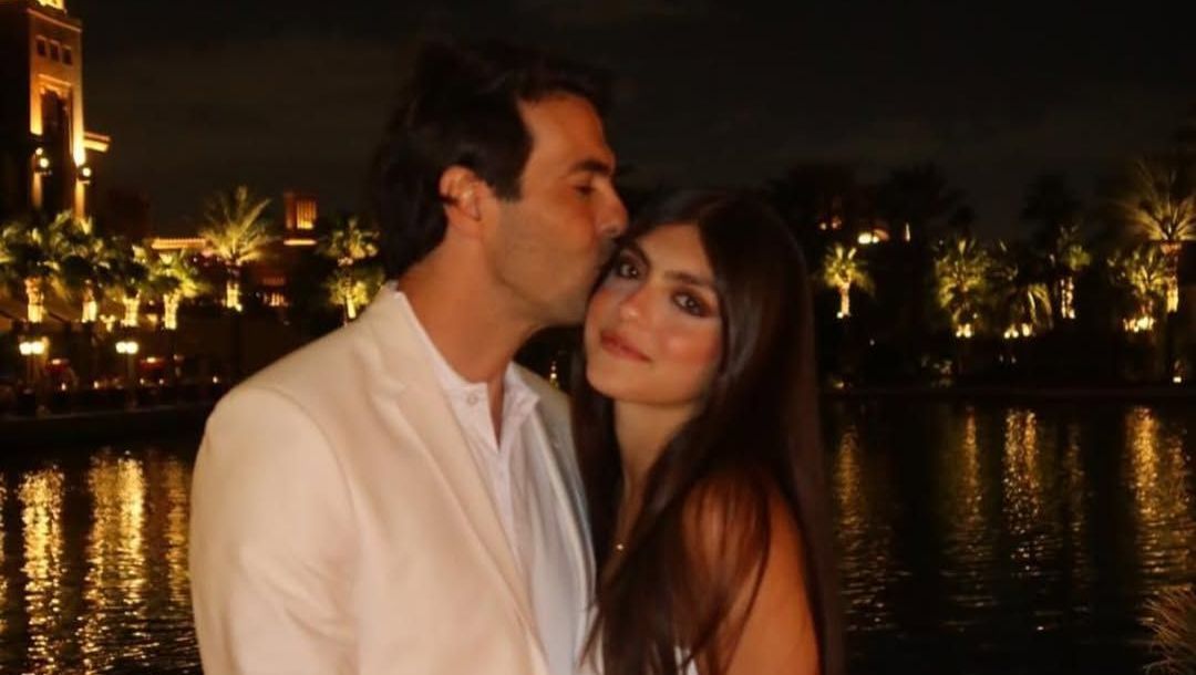 Kaká parabeniza filha Bella pelo aniversário de 15 anos