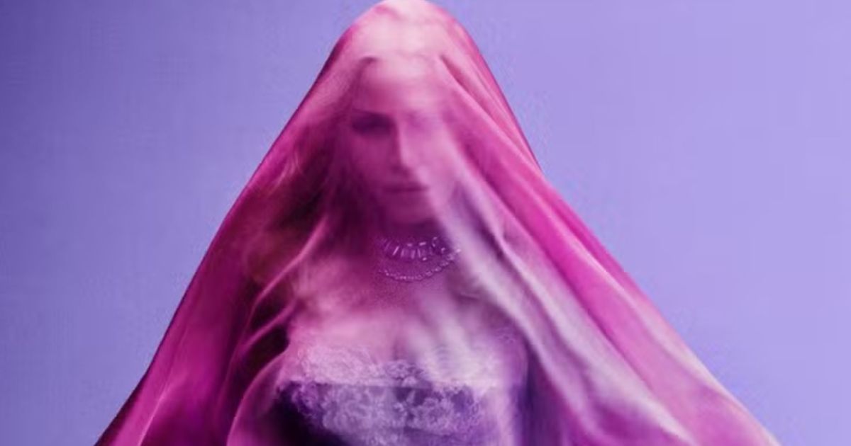 Madonna usa aplicativo de relacionamento LGBT para divulgar novo projeto